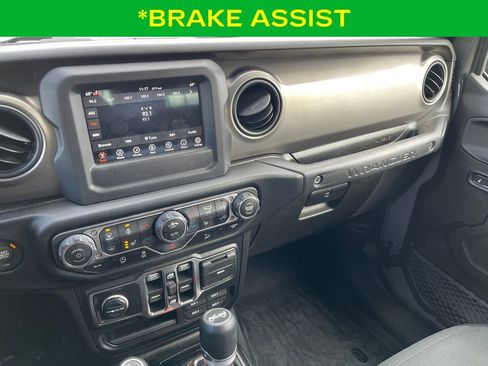 Used 2019 Jeep Wrangler Unlimited Sport S image 23