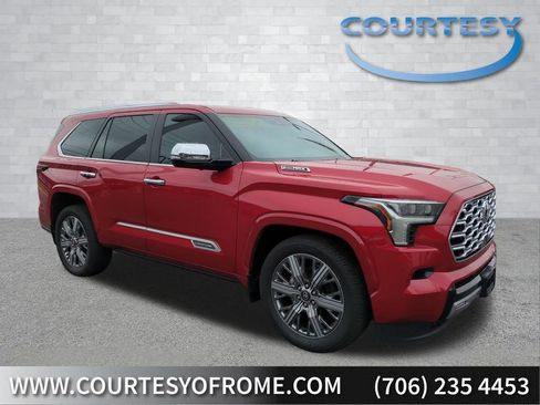Used 2025 Toyota Sequoia Capstone AWD/4WD image 1