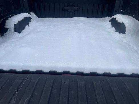 Used 2023 Chevrolet Silverado 1500 LT w/ Convenience Package II image 24