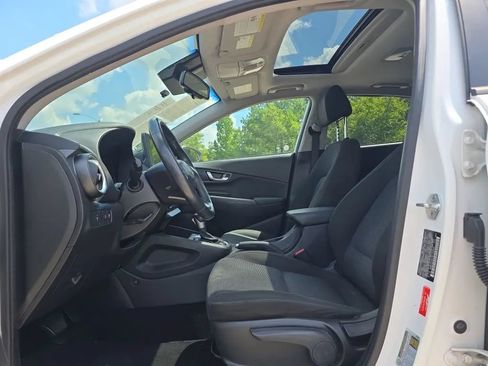 Used 2022 Hyundai Kona SEL w/ Convenience Package FWD image 14