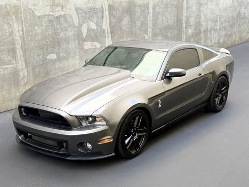 Used 2011 Ford Mustang Shelby GT500 w/ SVT Performance Pkg image 2