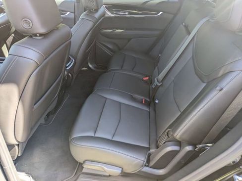 New 2025 Cadillac XT6 Premium Luxury image 23