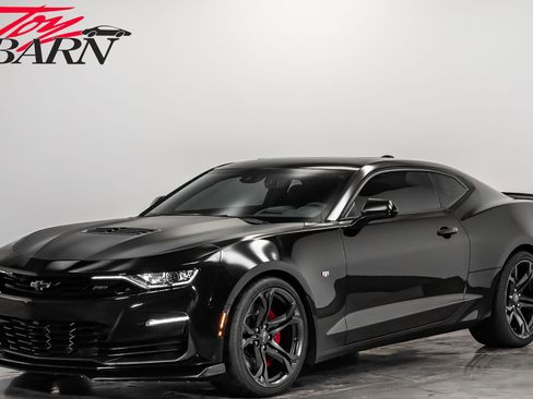 Used 2022 Chevrolet Camaro SS image 1