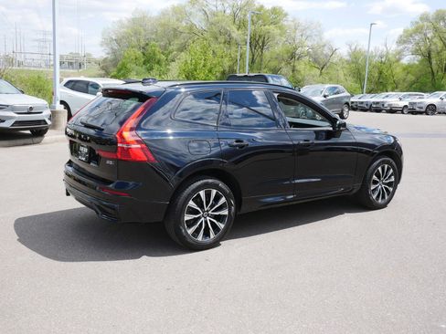 Certified 2025 Volvo XC60 B5 Plus AWD/4WD image 7