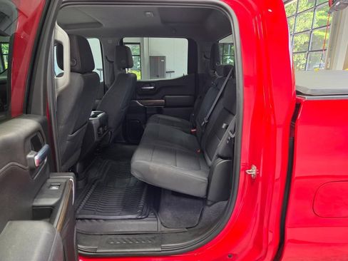 Used 2022 Chevrolet Silverado 1500 LT Trail Boss w/ Bed Protection Package AWD/4WD image 22