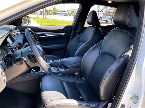 Certified 2023 INFINITI QX55 Luxe w/ Cargo Package AWD/4WD image 15