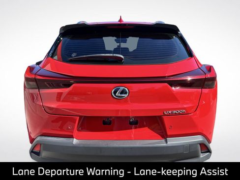 Used 2025 Lexus UX 300h FWD w/ Cold Area Package image 7