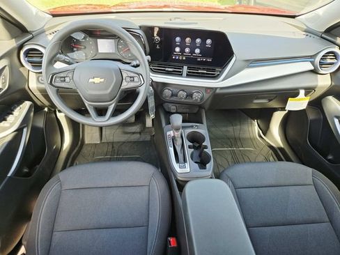 New 2026 Chevrolet Trax LS FWD image 9