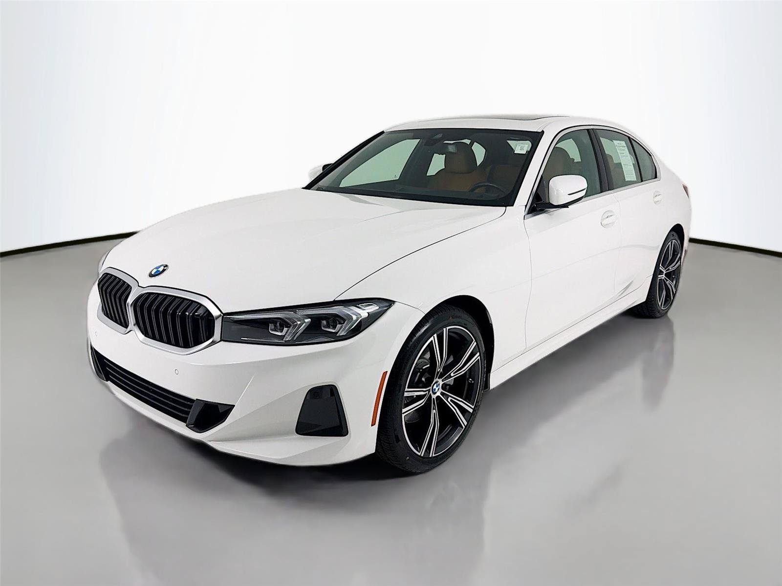 Used 2024 BMW 330i Sedan w/ Premium Package RWD image 1