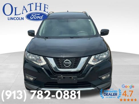 Used 2018 Nissan Rogue SV AWD/4WD image 8