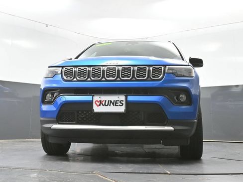 Used 2025 Jeep Compass Limited AWD/4WD image 54