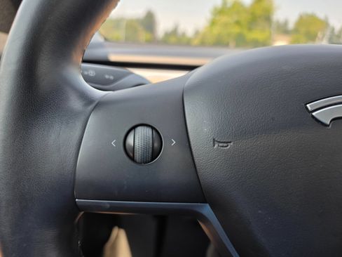 Used 2018 Tesla Model 3 Long Range AWD/4WD image 20