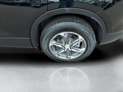 Used 2025 Chevrolet Blazer LT FWD image 21
