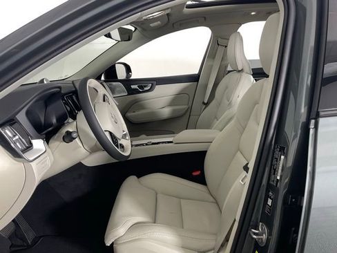 New 2026 Volvo XC60 T8 Ultra image 28