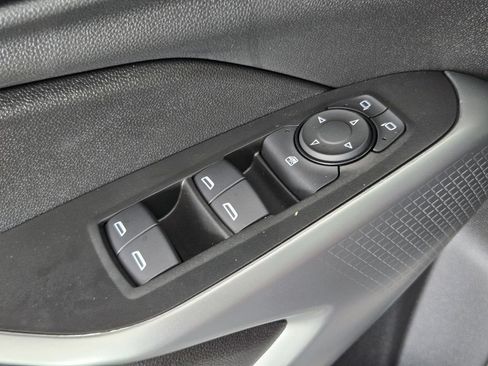 New 2026 Chevrolet Trax LS FWD image 24