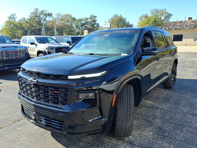 New 2027 Chevrolet Traverse RS w/ LPO, Floor Liner Package AWD/4WD image 13