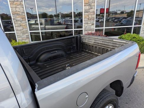 Used 2024 RAM 2500 Laramie AWD/4WD image 27