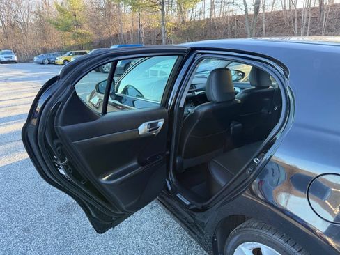 Used 2012 Lexus CT 200h Premium w/ Premium Audio Pkg FWD image 14
