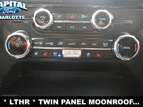Used 2025 Ford F150 Raptor AWD/4WD image 16