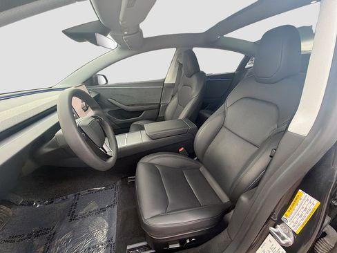 Used 2025 Tesla Model 3 Long Range AWD/4WD image 13
