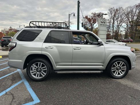 Used 2022 Toyota 4Runner TRD Sport w/ Technology Package image 4