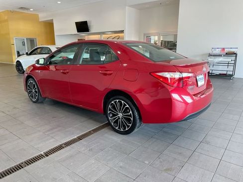 Used 2016 Toyota Corolla S image 3