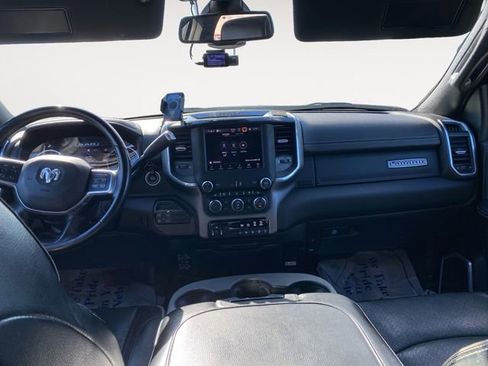 Used 2022 RAM 2500 Laramie w/ Night Edition AWD/4WD image 10