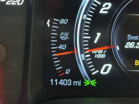 Used 2018 Chevrolet Corvette Z06 w/ Carbon 65 Edition RWD image 13