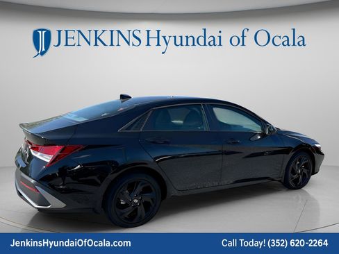 New 2026 Hyundai Elantra Sport FWD image 5