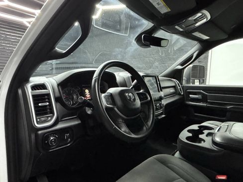 Used 2024 RAM 3500 Big Horn AWD/4WD image 19