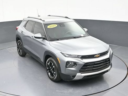 Used 2023 Chevrolet TrailBlazer LT FWD image 61