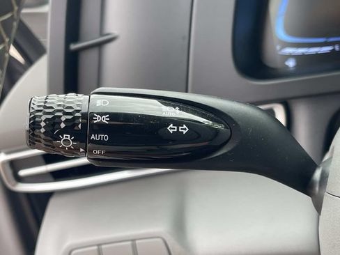Used 2025 Hyundai Elantra Sport FWD image 36
