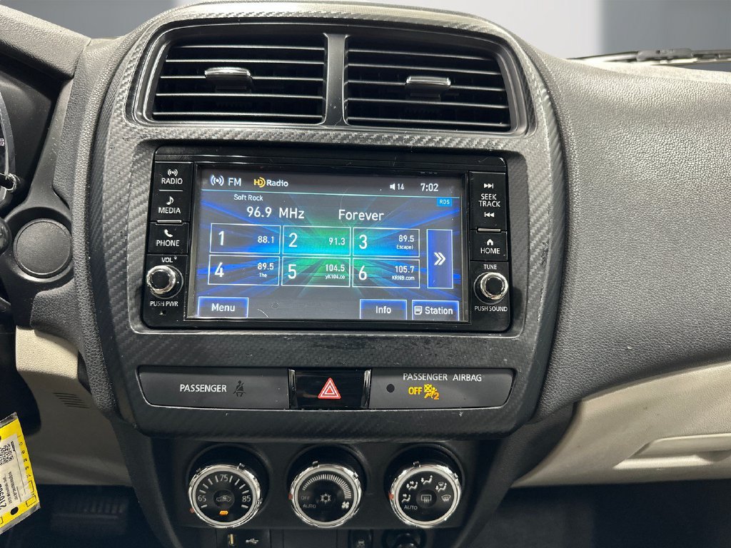 Used 2019 Mitsubishi Outlander Sport ES FWD image 19