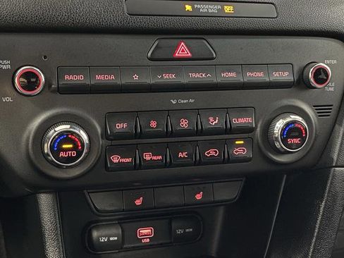 Used 2020 Kia Sportage LX w/ LX Popular Package image 17