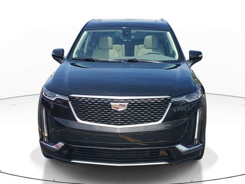 Certified 2023 Cadillac XT6 Premium Luxury AWD/4WD image 5