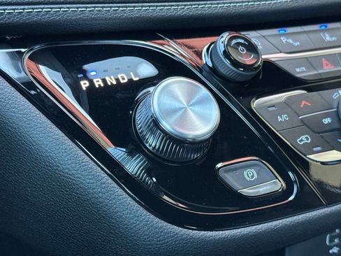 New 2026 Chrysler Pacifica Select w/ S Appearance Package image 21