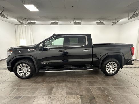 Used 2025 GMC Sierra 1500 Denali w/ Technology Package image 3