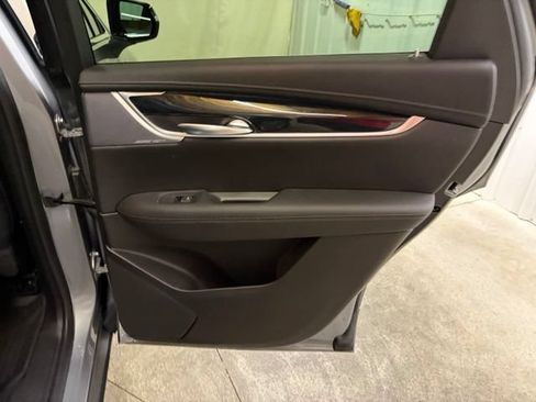 Used 2024 Cadillac XT5 Premium Luxury w/ LPO, Floor Liner Package AWD/4WD image 17