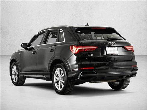 Used 2021 Audi Q3 2.0T Premium w/ Convenience Package image 8