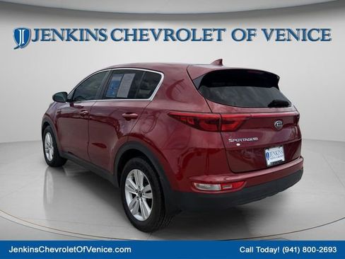 Used 2019 Kia Sportage LX FWD image 7