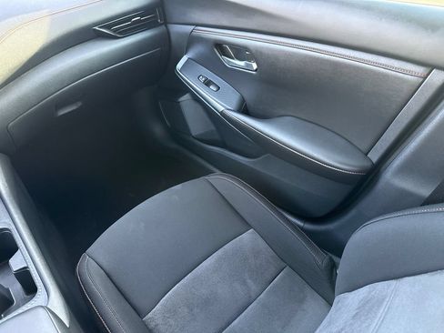 Used 2024 Nissan Sentra SR FWD image 15