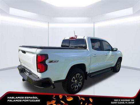 Used 2023 Chevrolet Colorado Z71 w/ Z71 Convenience Package 2 AWD/4WD image 5