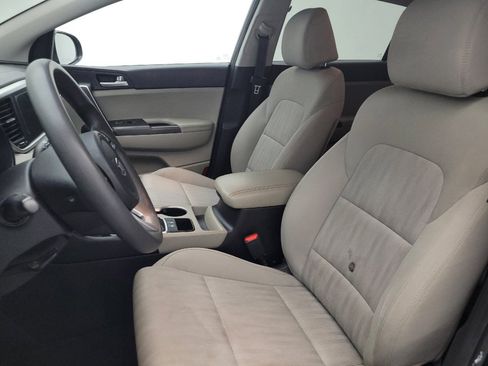 Used 2021 Kia Sportage LX FWD image 17