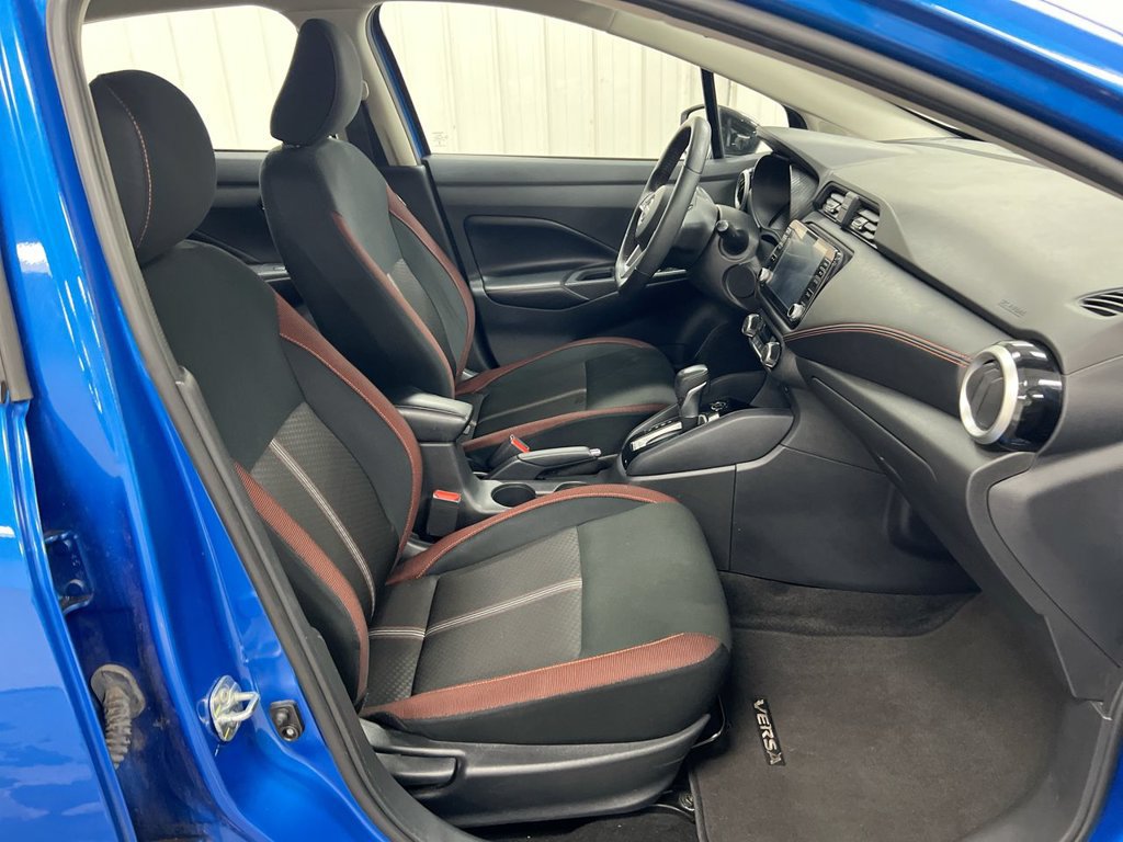 Used 2024 Nissan Versa SR FWD image 20