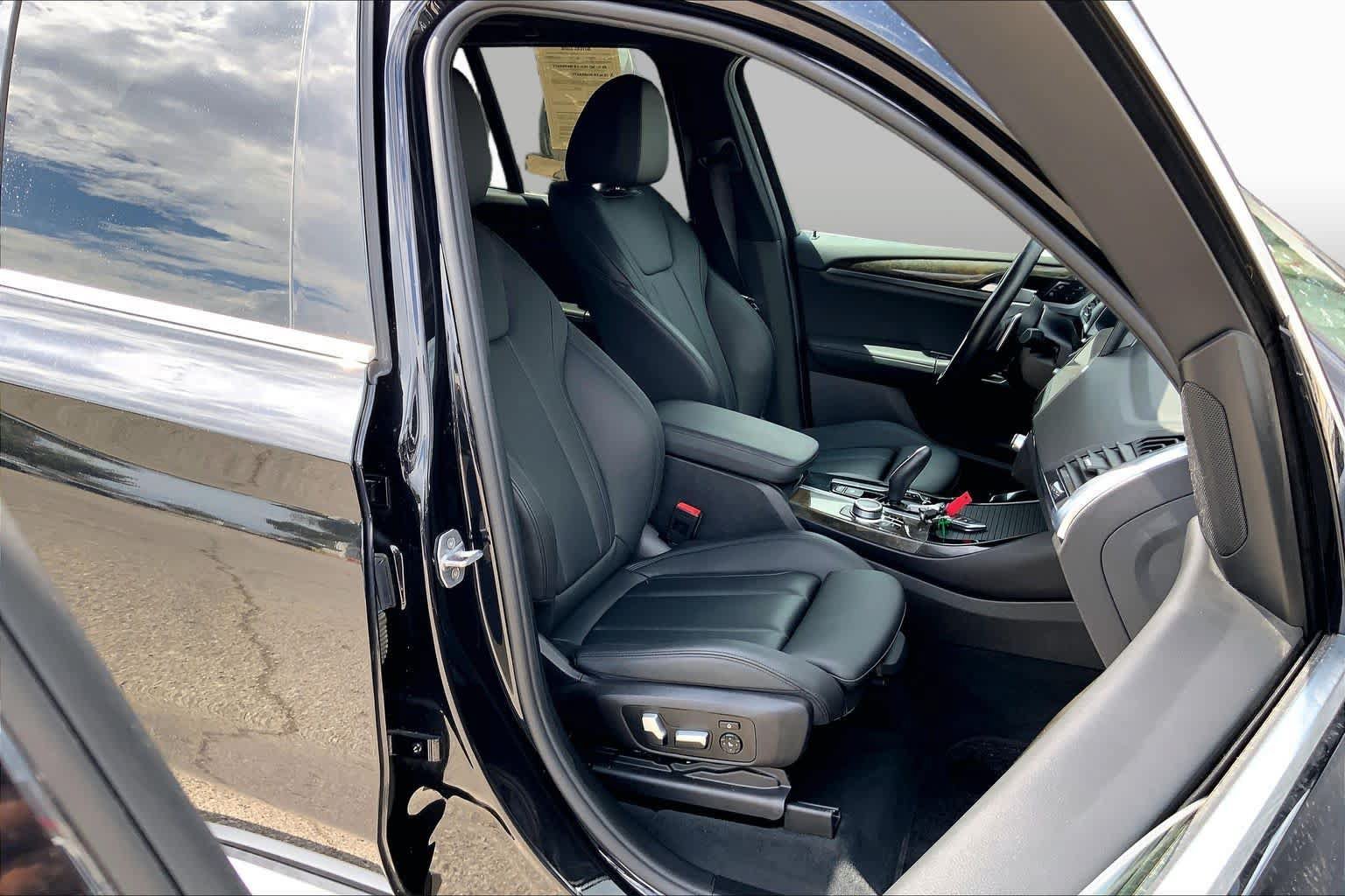 Used 2020 BMW X3 sDrive30i w/ Convenience Package RWD image 9