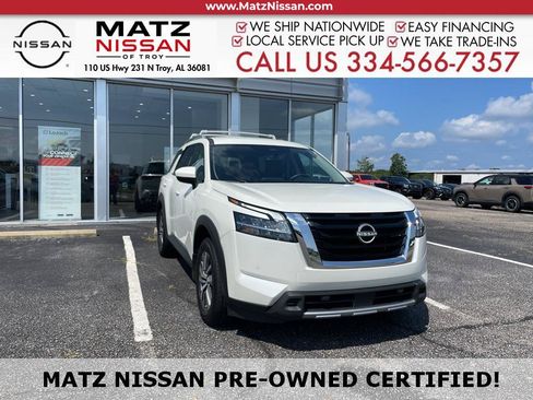 Certified 2024 Nissan Pathfinder SL FWD image 1