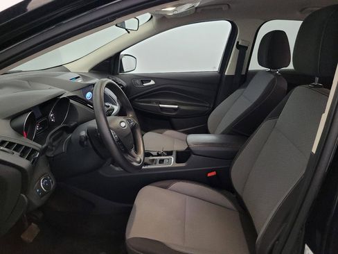 Used 2017 Ford Escape SE w/ Equipment Group 201A AWD/4WD image 17