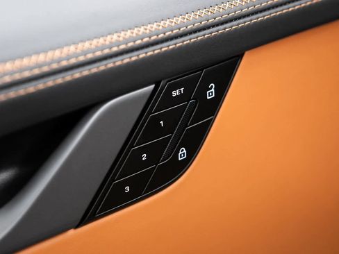 New 2026 Porsche 911 Carrera 4S image 19