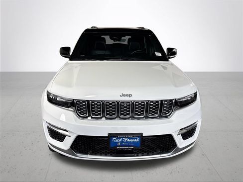 Certified 2022 Jeep Grand Cherokee Summit AWD/4WD image 3