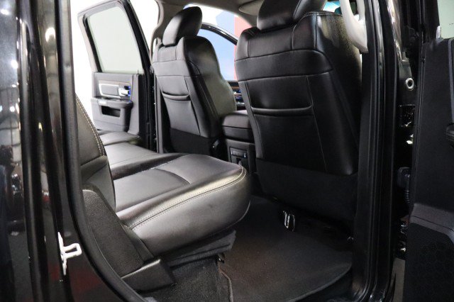 Used 2015 RAM 2500 Laramie w/ Black Appearance Group AWD/4WD image 62